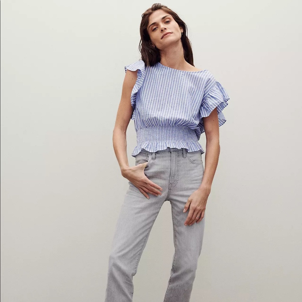 Madewell Flutter-Sleeve Smocked Top in Stripe - Picture 4 of 9